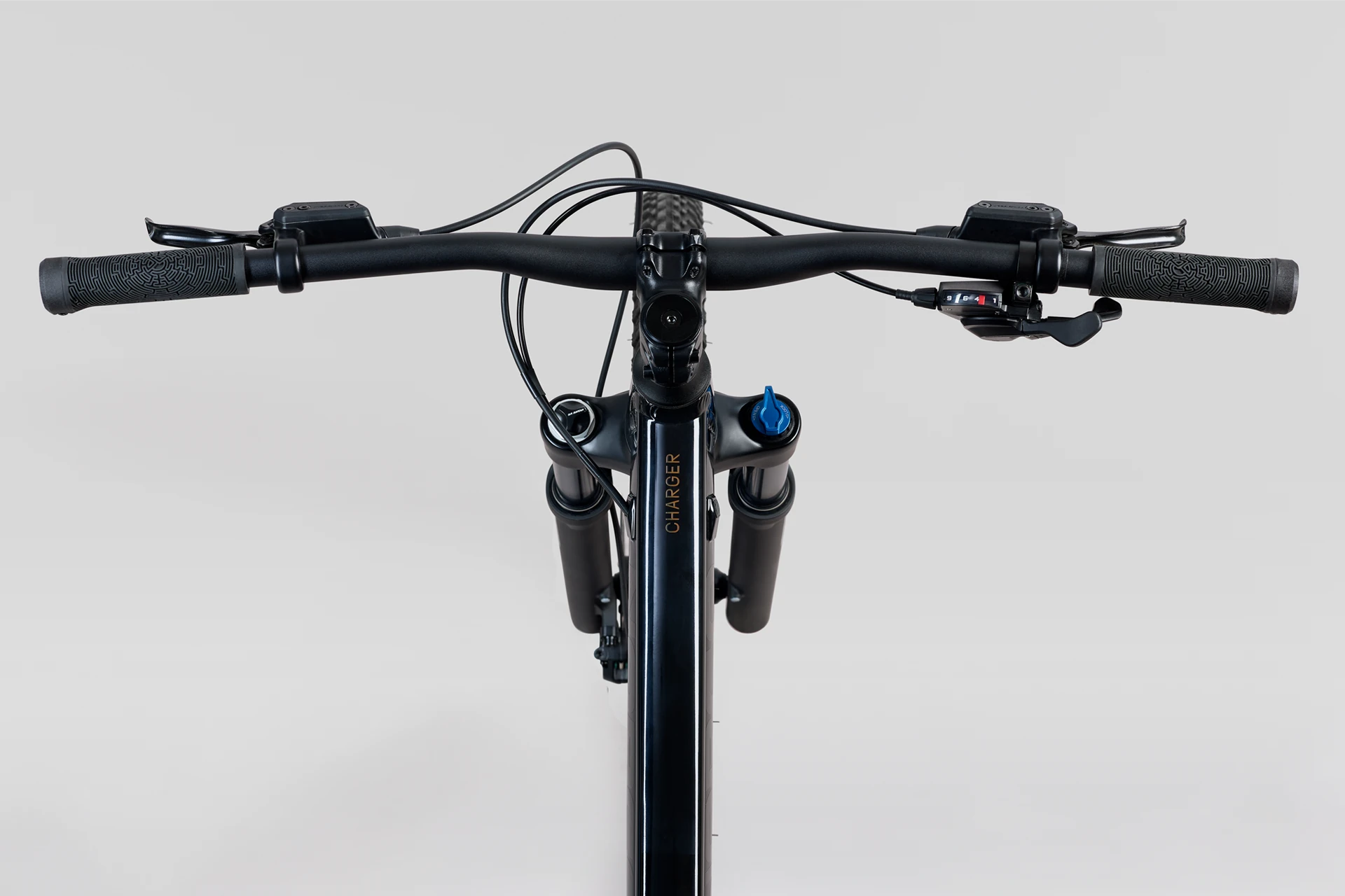 BICI NORCO CHARGER AIR 26 NEGRA - Imagen 3